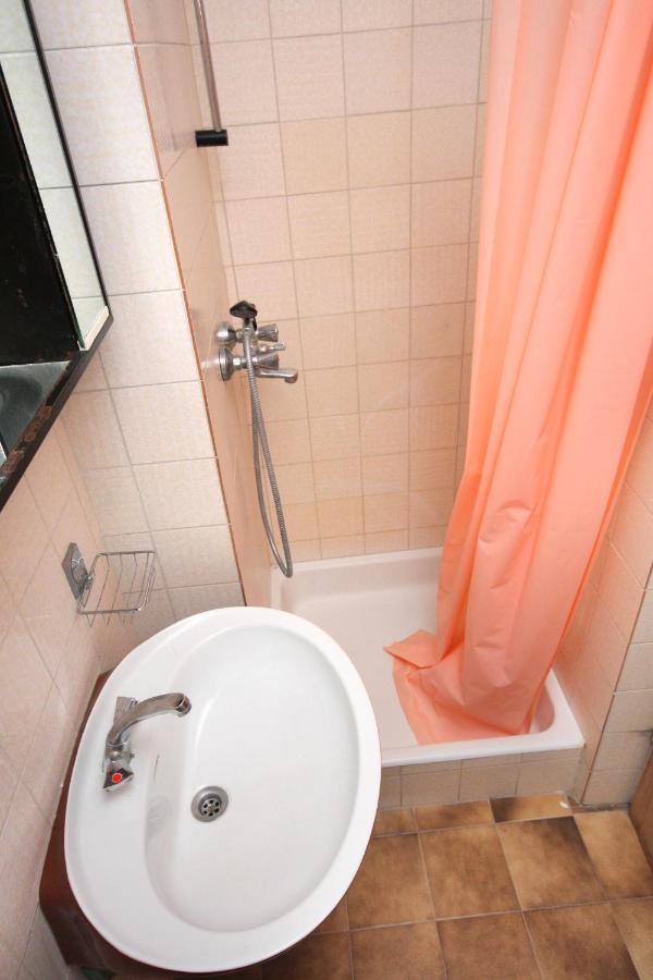Apartments And Rooms With Parking Space Palit, Rab - 5061 Dış mekan fotoğraf