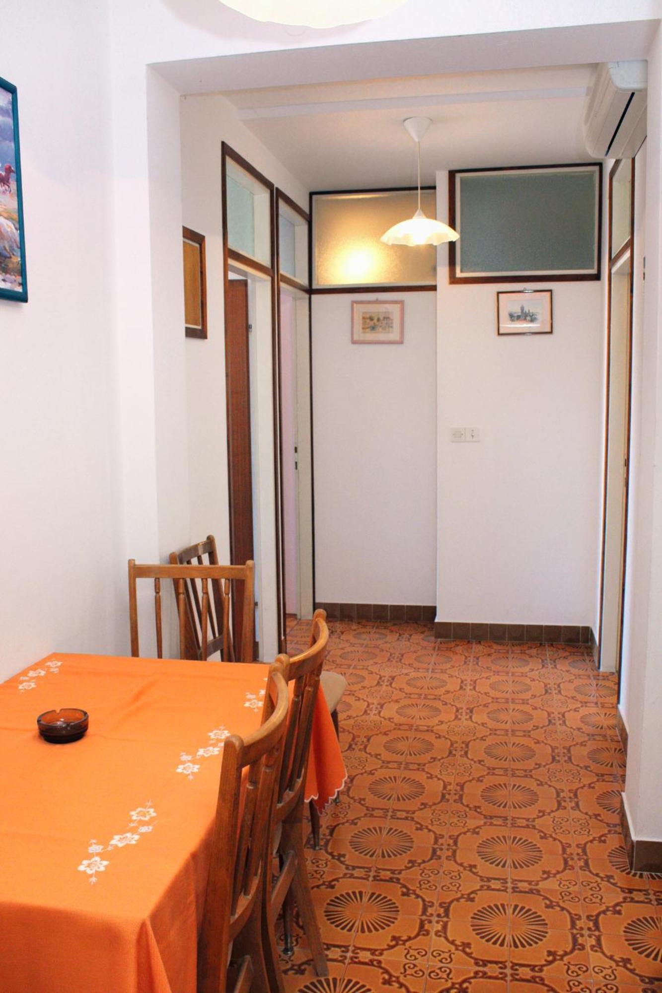 Apartments And Rooms With Parking Space Palit, Rab - 5061 Oda fotoğraf